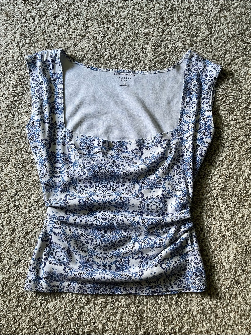 croft & barrow White Tank Top with Blue Tile Print